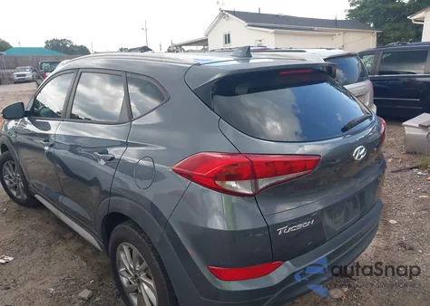 2017 Hyundai Tucson Se Plus z USA, uszkodzony, nr VIN KM8J33A43HU440700